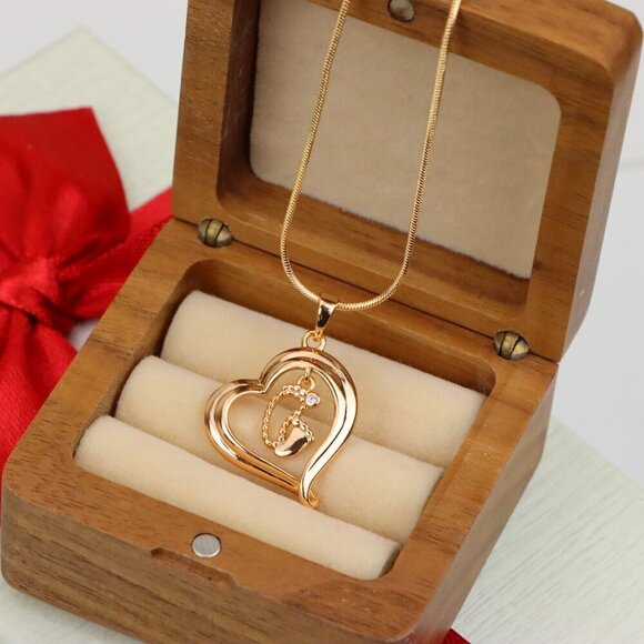 "Rose Gold Heart Pendant with Baby Footprint Charm – Elegant Look, XPPT1199 - Picture 13 of 13